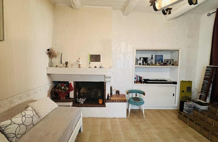 Maison de ville COUR ET GARAGE — photo 5