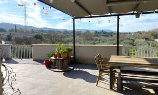 Maison 5 Pièces 360 m² à vendre à Alleins (13980)