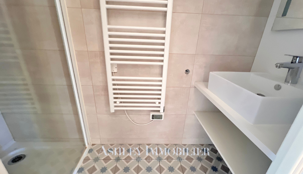 Appartement 4 pièces  à louer Rochelle (La) 17000