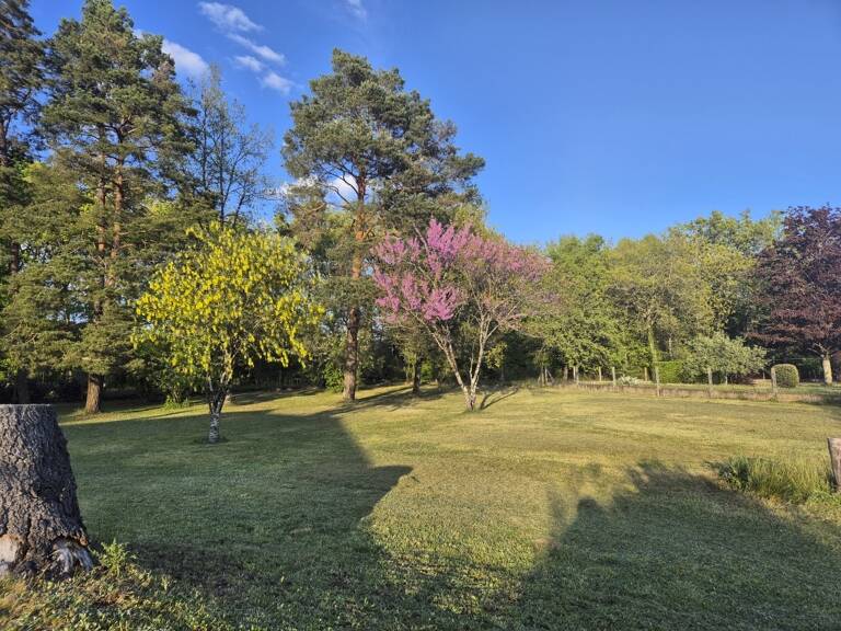 Terrain à construire  389 m²  — photo 1