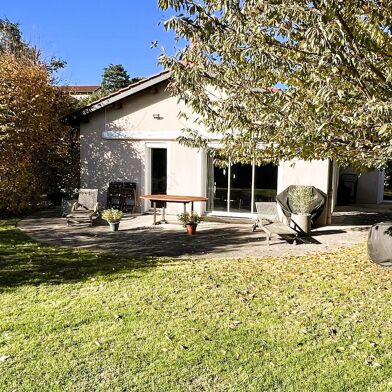 Maison 10 pièces 869000 €