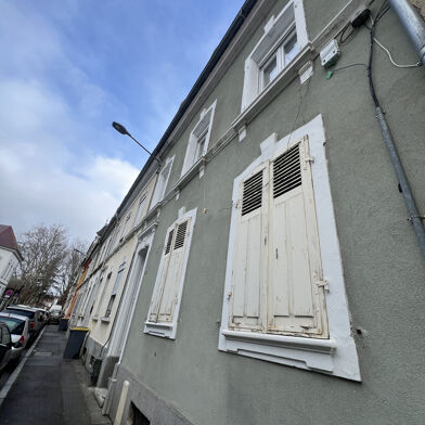 Immeuble  182000 €