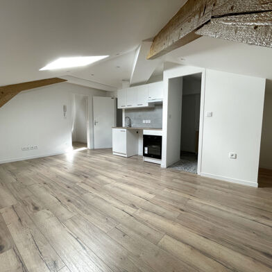 Appartement 2 pièces 350 €