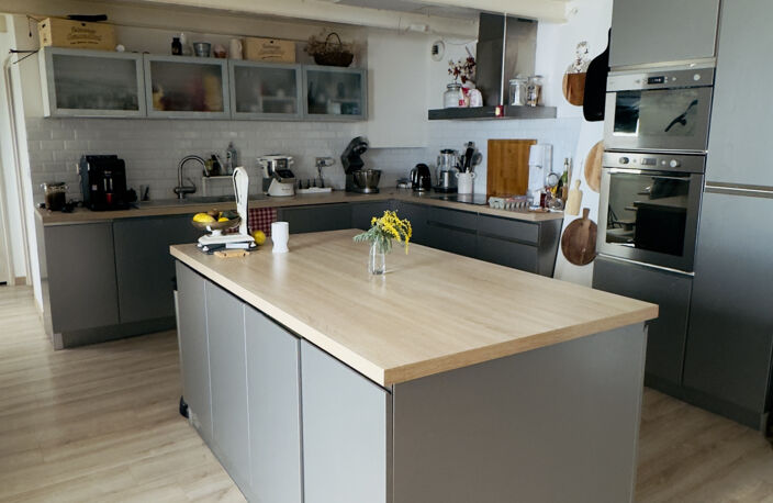 Appartement familial d'exception avec terrasse et caves — photo 2