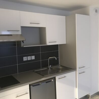 Appartement 2 pièces 652 €