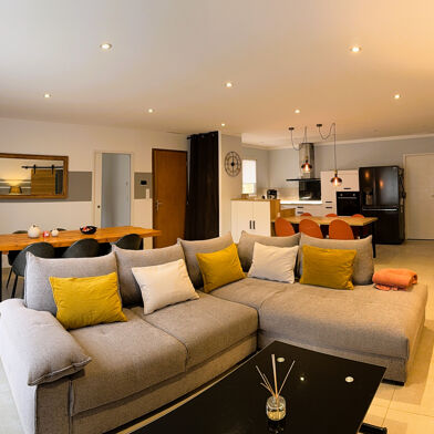 Maison 6 pièces 367500 €