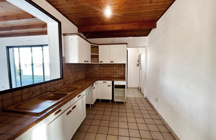 PAREMPUYRE - EXCLUSIVITE - Maison T5 de 107m2 environ sur un — photo 3