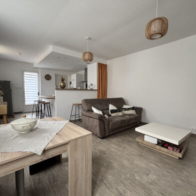 Maison 3 pièces 825 €