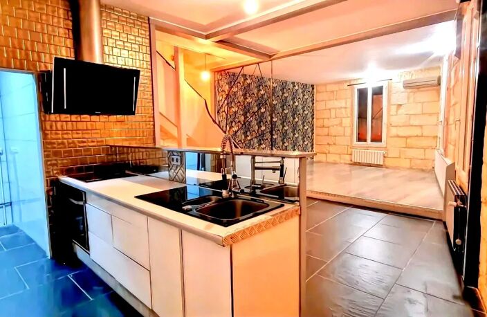 33500 LIBOURNE CENTRE - MAISON DE VILLE EN PIERRES - 117m² - 4 CHAMBRES — photo 3