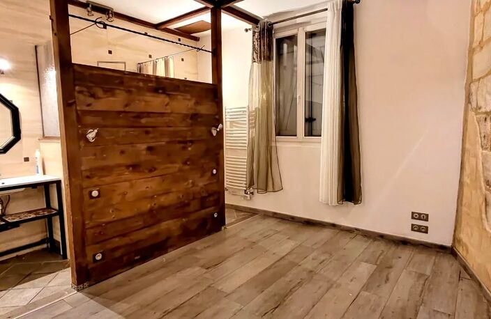 33500 LIBOURNE CENTRE - MAISON DE VILLE EN PIERRES - 117m² - 4 CHAMBRES — photo 5
