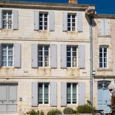 Maison 10 pièces 2794000 €