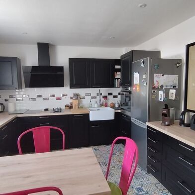 Appartement 5 pièces 179000 €