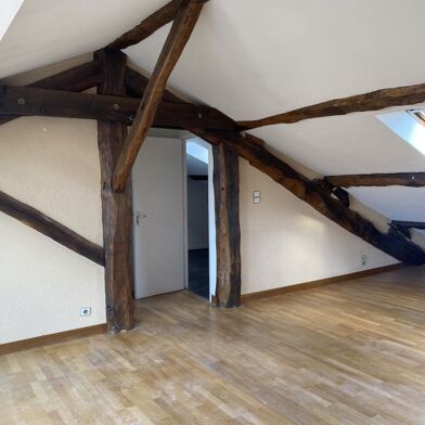 Appartement 3 pièces 720 €