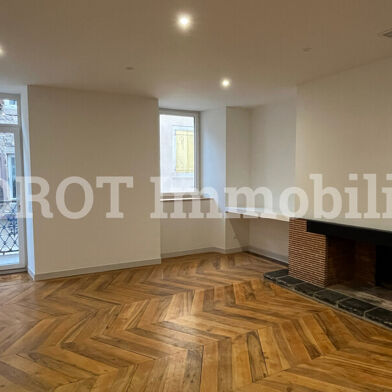 Appartement 3 pièces 635 €