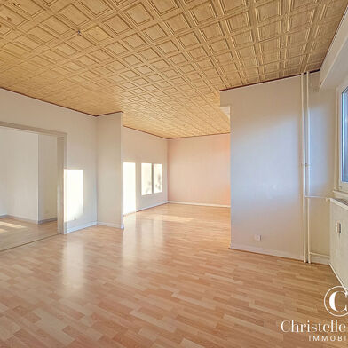 Appartement 4 pièces 94400 €