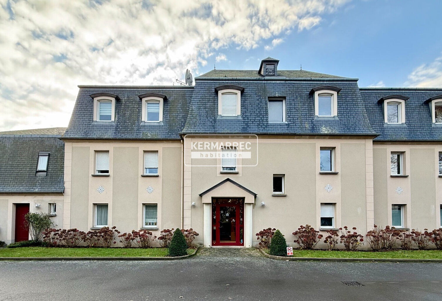 Appartement Saint Malo 3 pièce(s) 67.18 m2 double garage et balcon — photo 1
