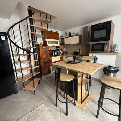 Appartement 3 pièces 135000 €