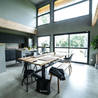 Maison 5 pièces 1650 €