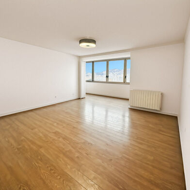 Appartement 4 pièces 315000 €