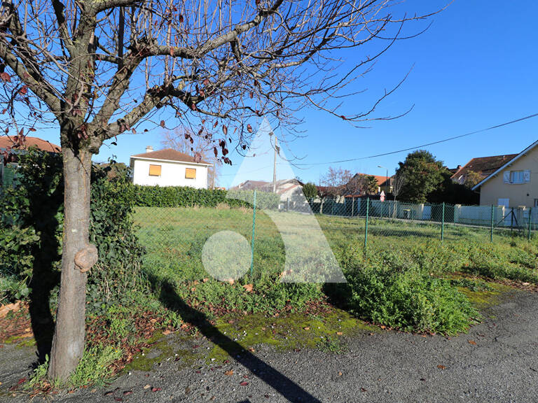 Terrain à bâtir : Tarbes Arsenal-Saint-Antoine 437 m² — photo 1