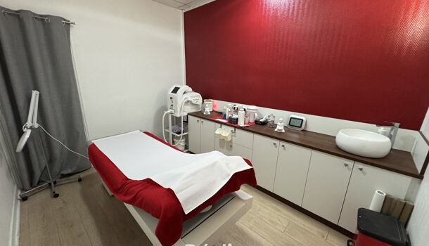 Local commercial 3 pièces  à vendre Tours 37000