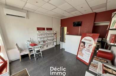 Commerce 3 pièces 33800 €