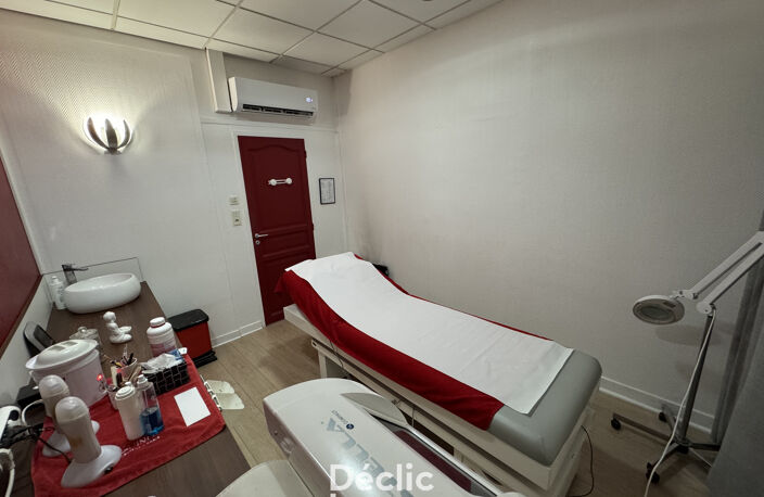 FONDS DE COMMERCE INSTITUT DE BEAUTÉ / SALON ESTHÉTIQUE À VENDRE  EMPLACEMENT N°1 À TOURS — photo 4