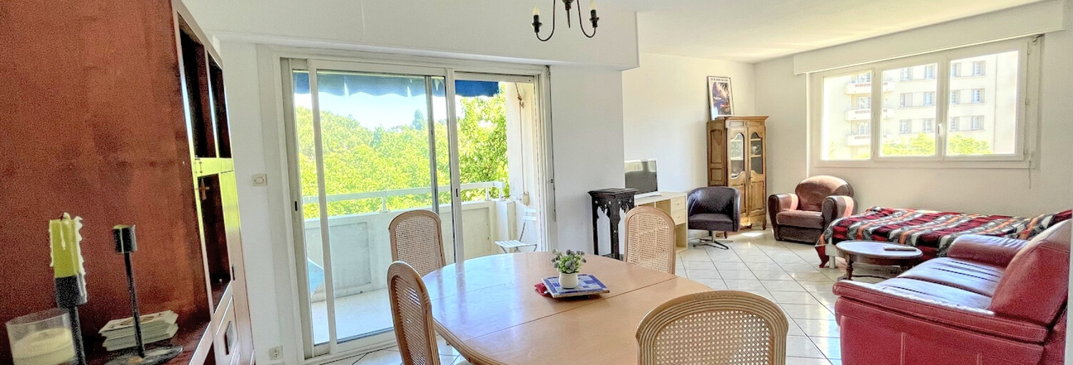 Appartement 5 Pièces 107 m² à vendre à Toulon (83000)