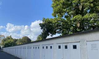 Garage  13 m² à louer à Avon (77210)