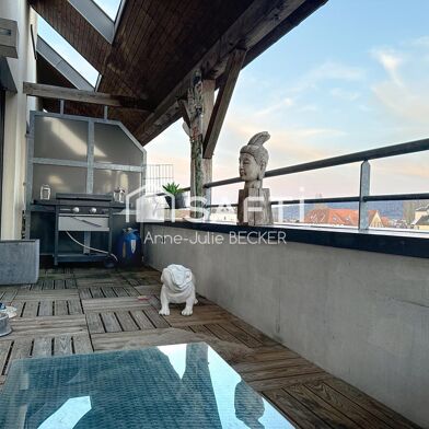 Appartement 5 pièces 157000 €