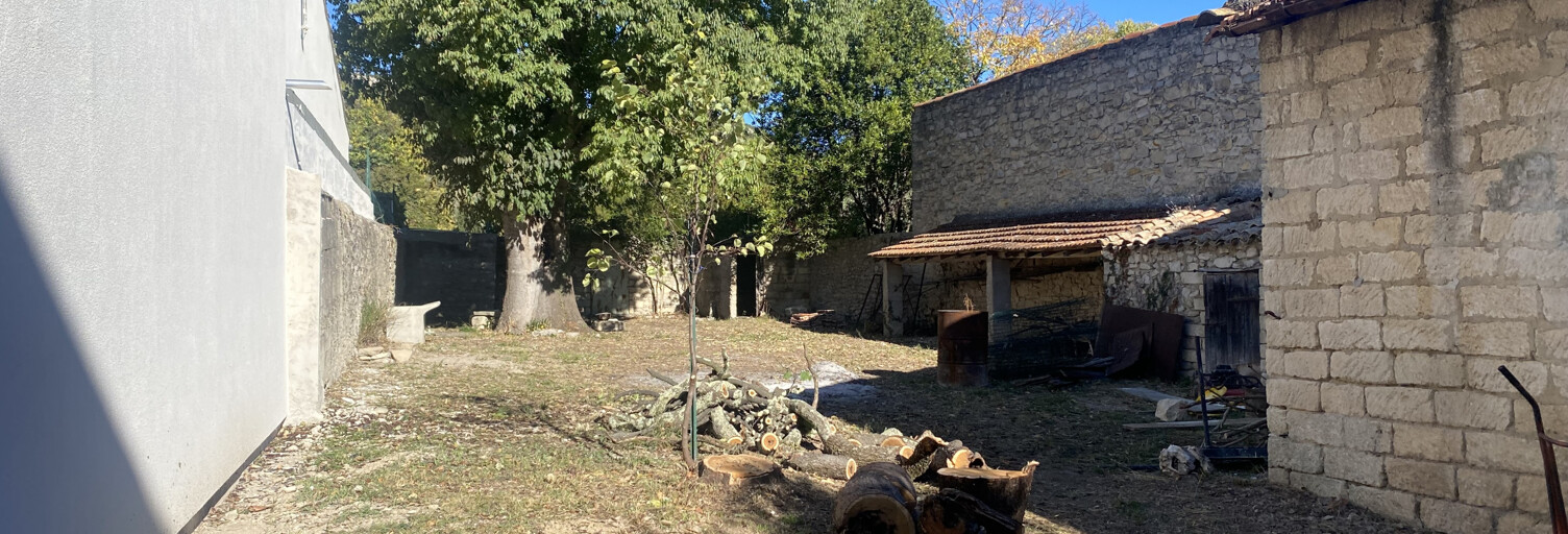 Appartement 3 Pièces 96 m² à louer à Saint-Bauzille-de-Montmel (34160)