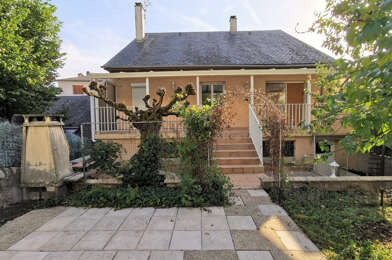 Maison 5 pièces 900 €