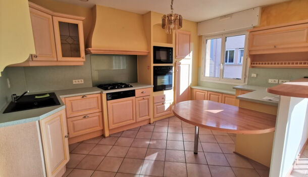 Villa / Maison 5 pièces  à louer Rodez 12000