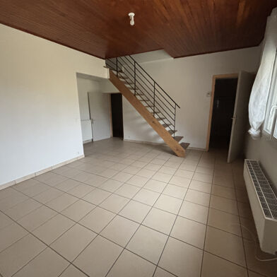 Appartement 4 pièces 600 €