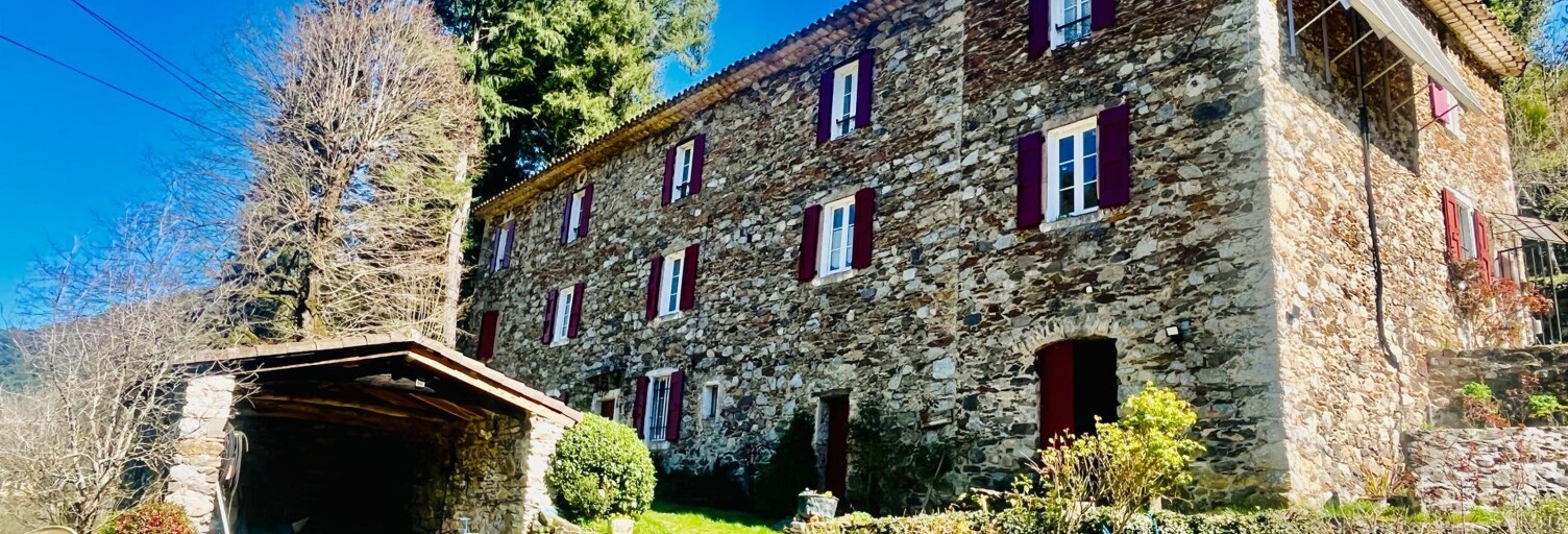 Maison 15 Pièces 321 m² à vendre à Saint-Jean-du-Gard (30270)