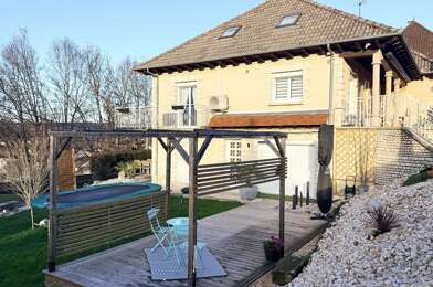 Maison 8 pièces 299990 €