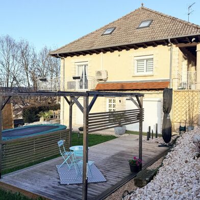 Maison 8 pièces 335000 €