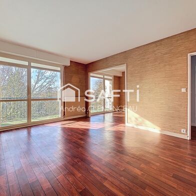 Appartement 4 pièces 219000 €