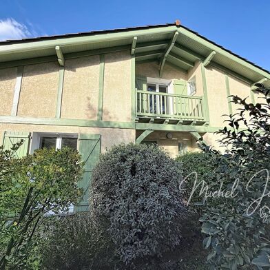 Maison 5 pièces 649000 €