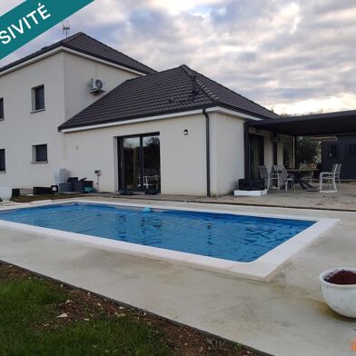 Maison 5 pièces 419000 €