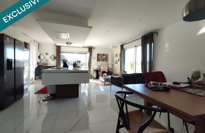 maison neuve, contemporaine, — photo 4