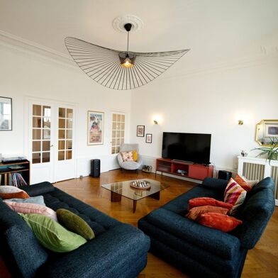 Appartement 5 pièces 689000 €