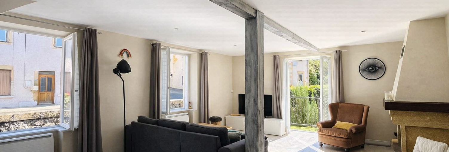 Maison 3 Pièces 104 m² à vendre à Val d'Oingt (69620)