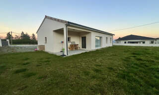 Maison 4 Pièces 91 m² à louer à Félines (07340)