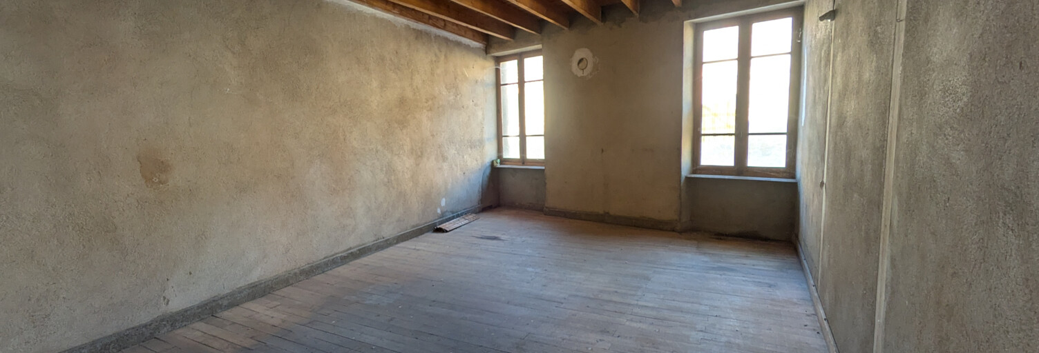 Maison 6 Pièces 150 m² à vendre à Vocance (07690)