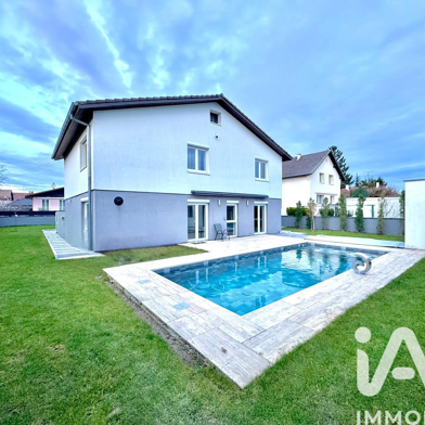 Maison 6 pièces 550000 €