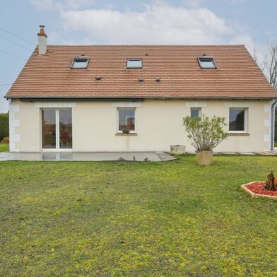 Maison 7 pièces 317700 €