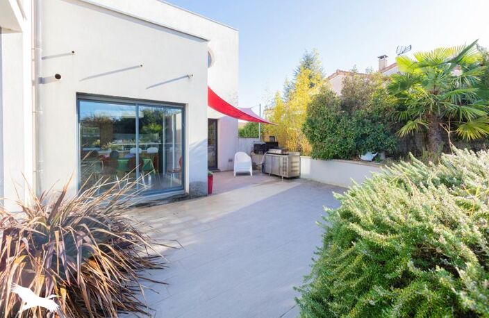 Contemporaine de 6 pièces principales — photo 4
