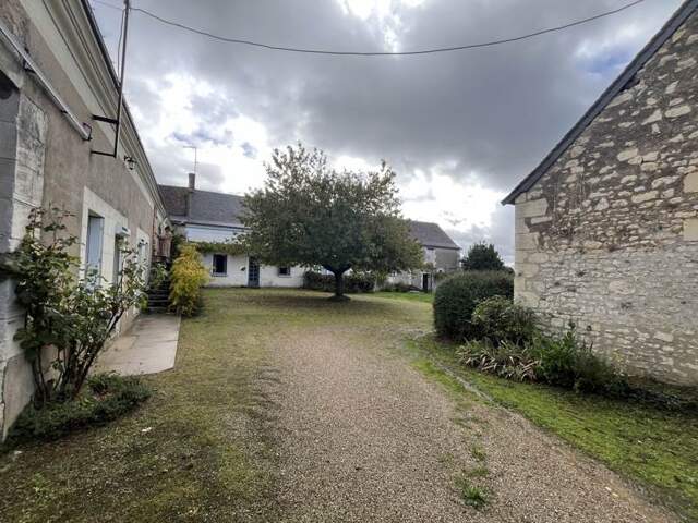 Immeuble 288 m² à Noyant-de-Touraine — photo du bien
