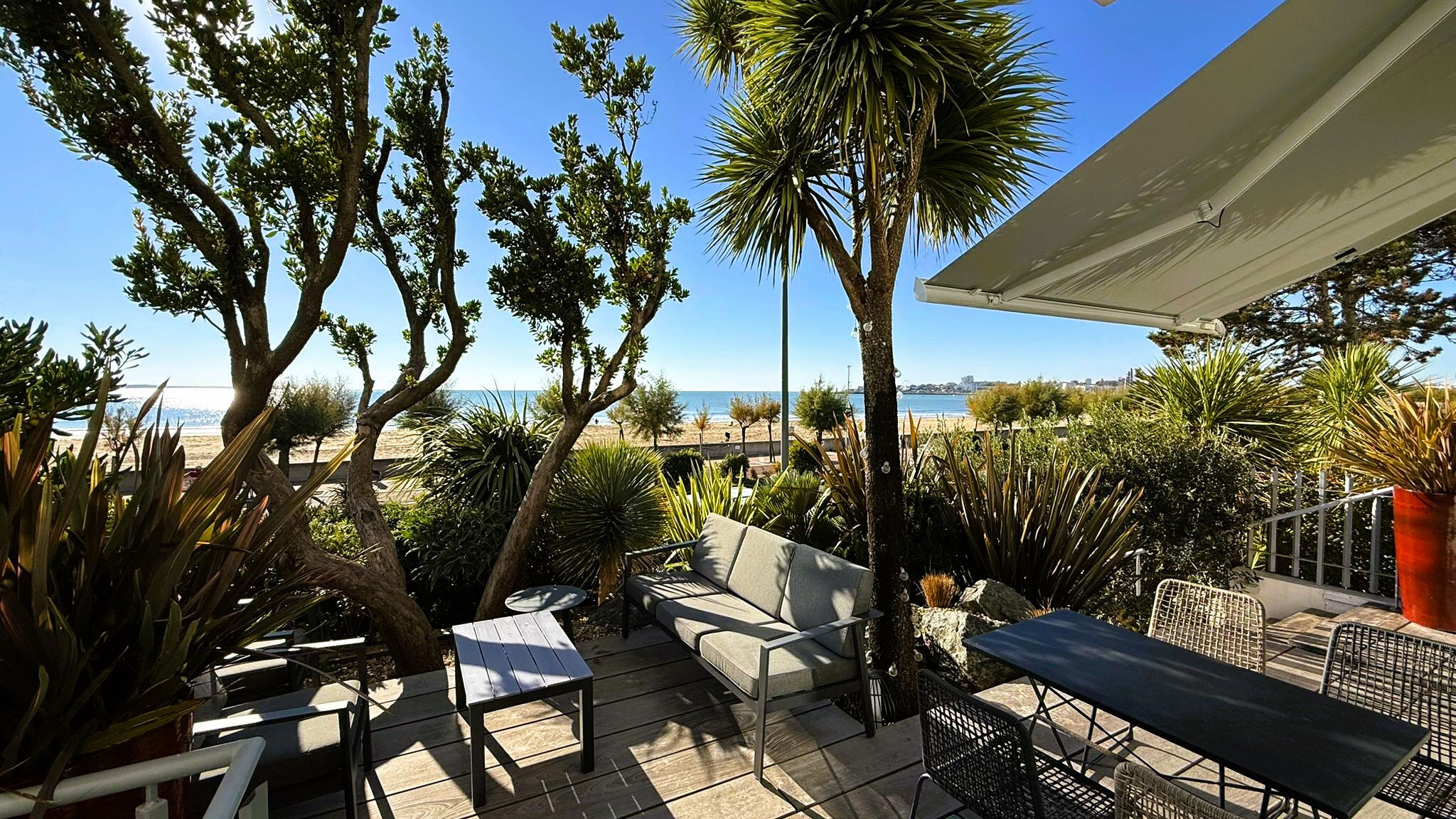 Villa / Maison  T12 à vendre Royan 17200